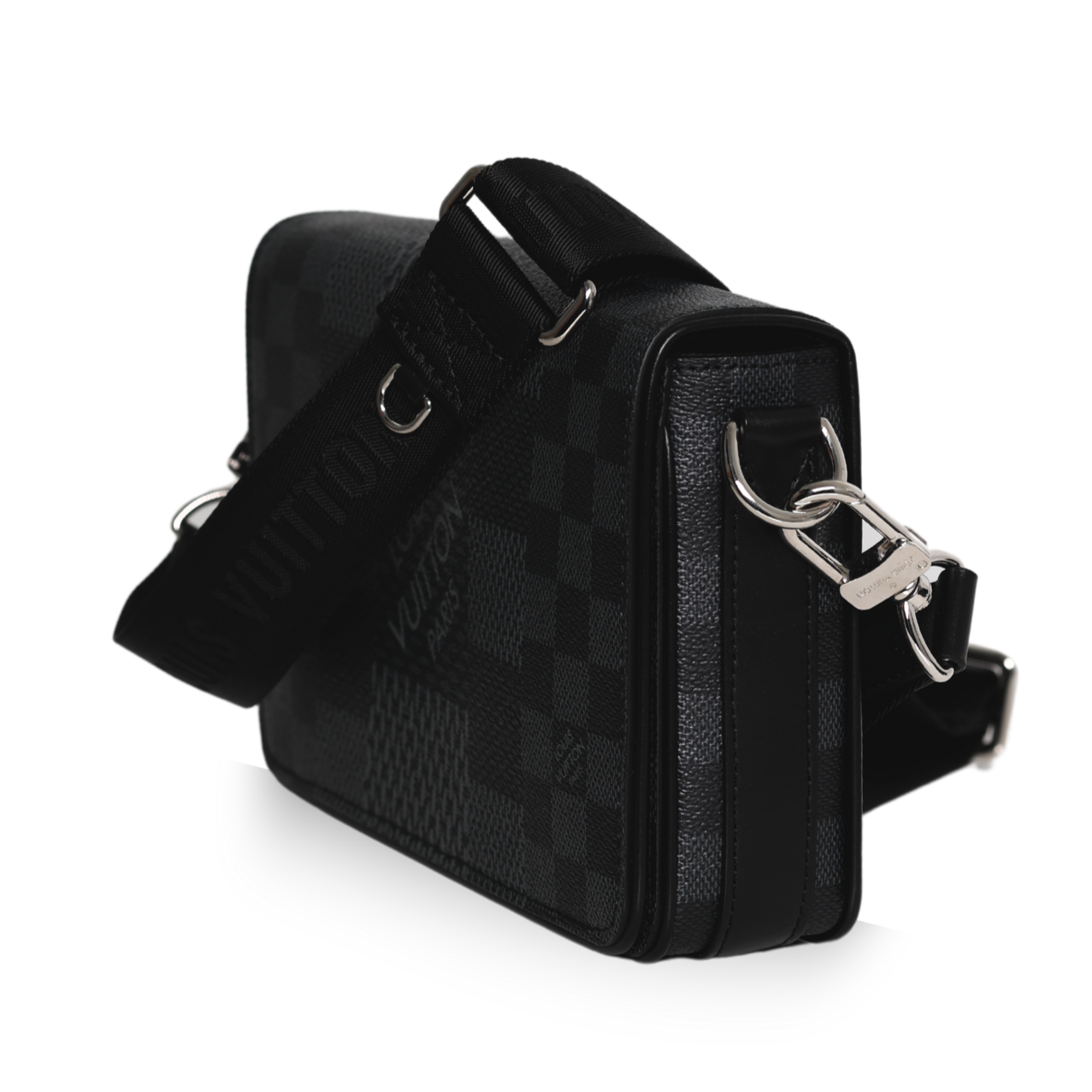 Louis Vuitton - Damier Graphite 3D Studio Messenger (Pre-Owned)