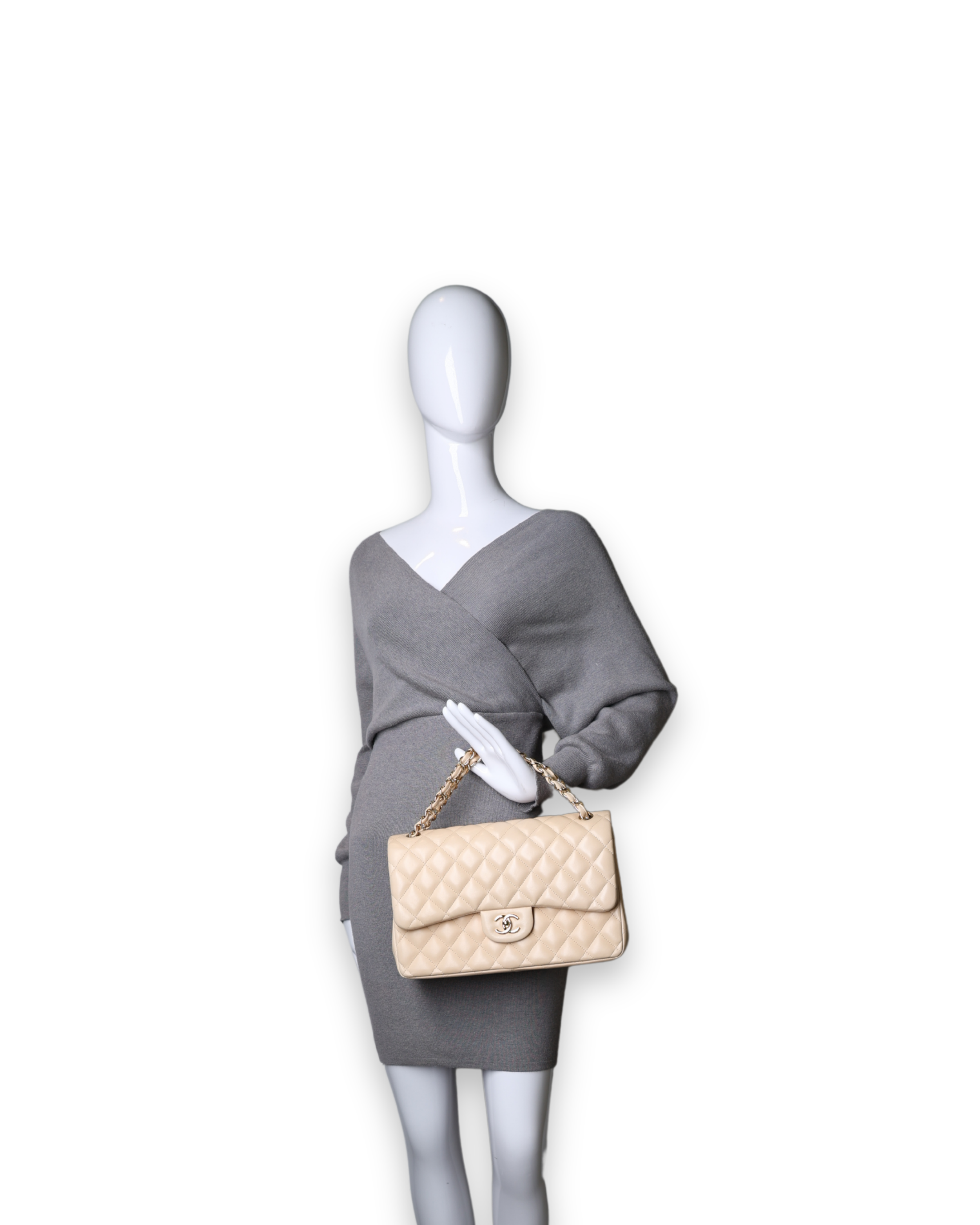 Chanel - Jumbo Double Flap Beige w/Gold Hardware (Pre-Owned)