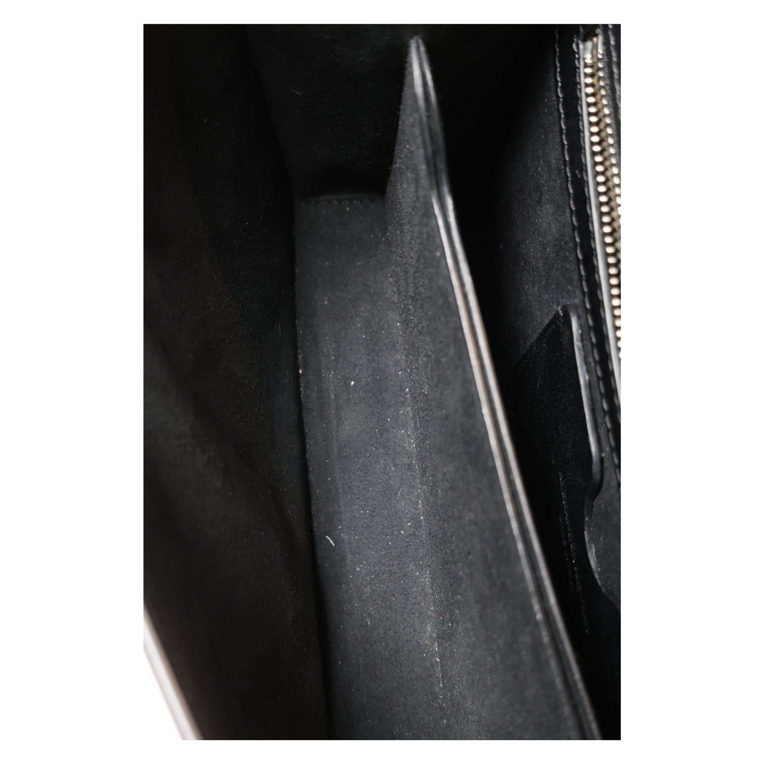 Alexander McQueen - Calfskin Knuckle Shoulder Bag Black