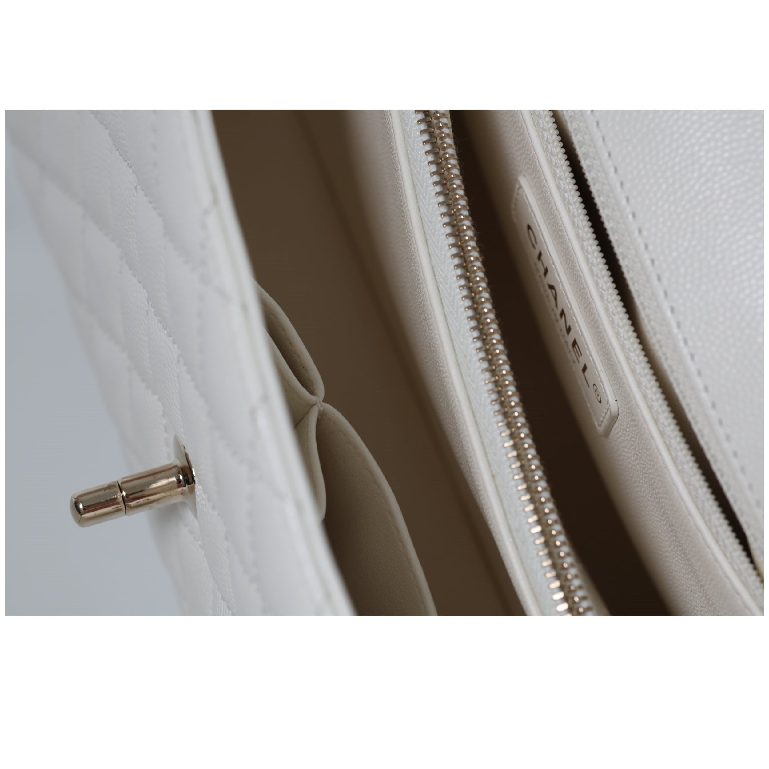 Chanel - Caviar Quilted Small Coco Handle (Pre-Owned)