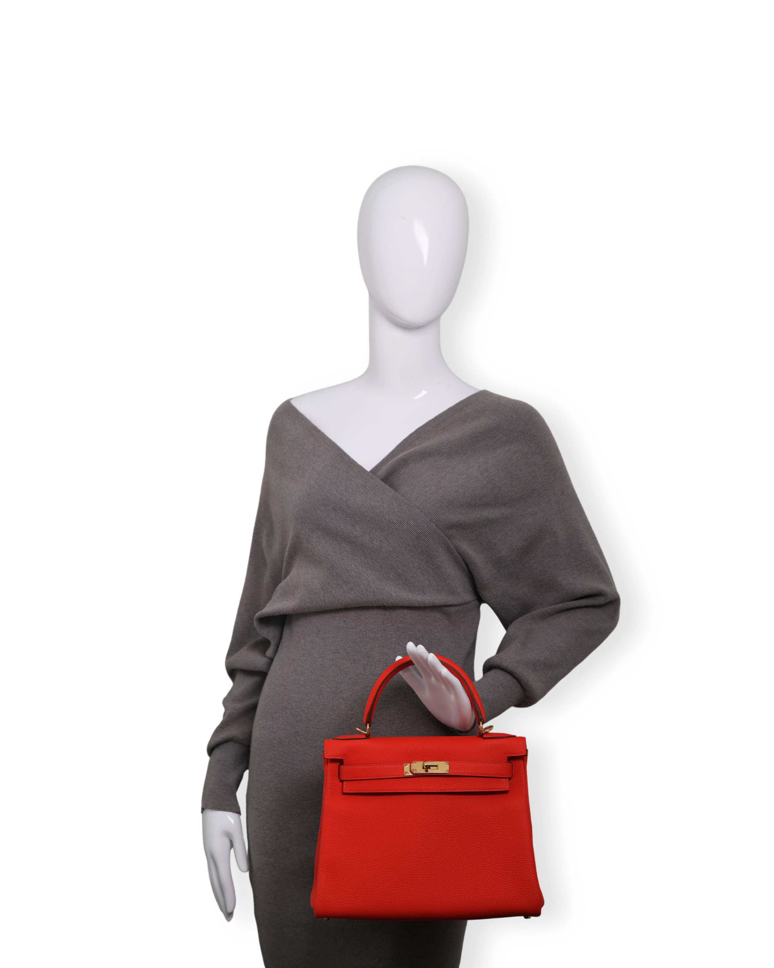 Hermes - Kelly 28cm II Retourne Capucine Orange Handbag Gold (Brand New)