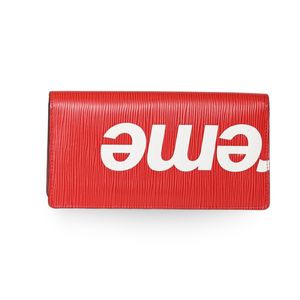 Louis Vuitton x Supreme - Red Epi Leather Brazza Wallet (Pre-Owned)