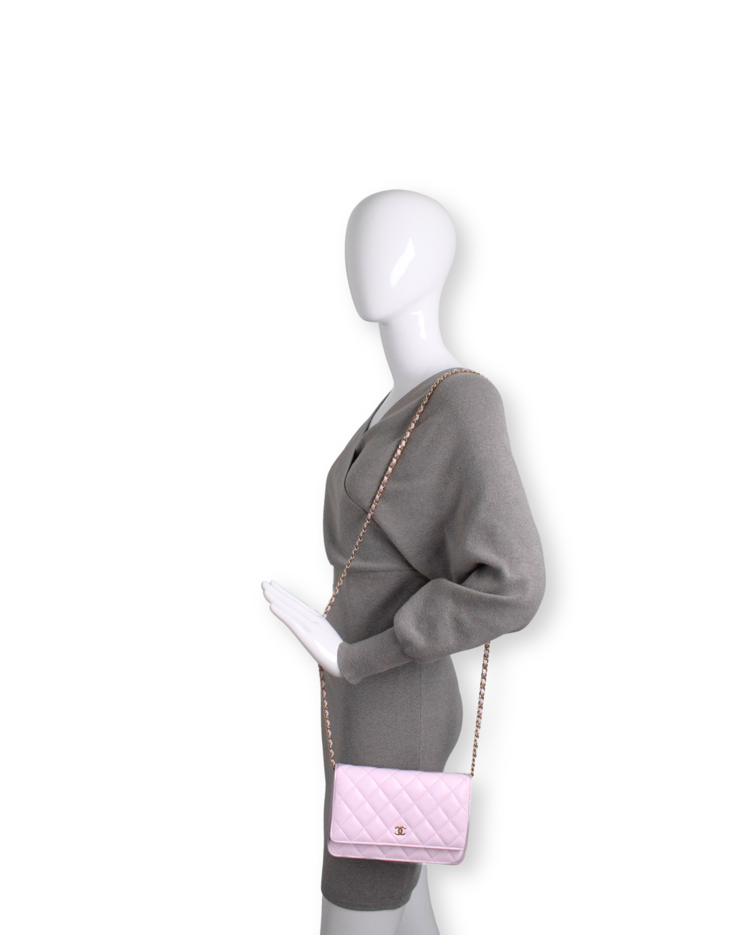 Chanel - Classic Quilted  Caviar WOC Light Pink (Pre-Owned)