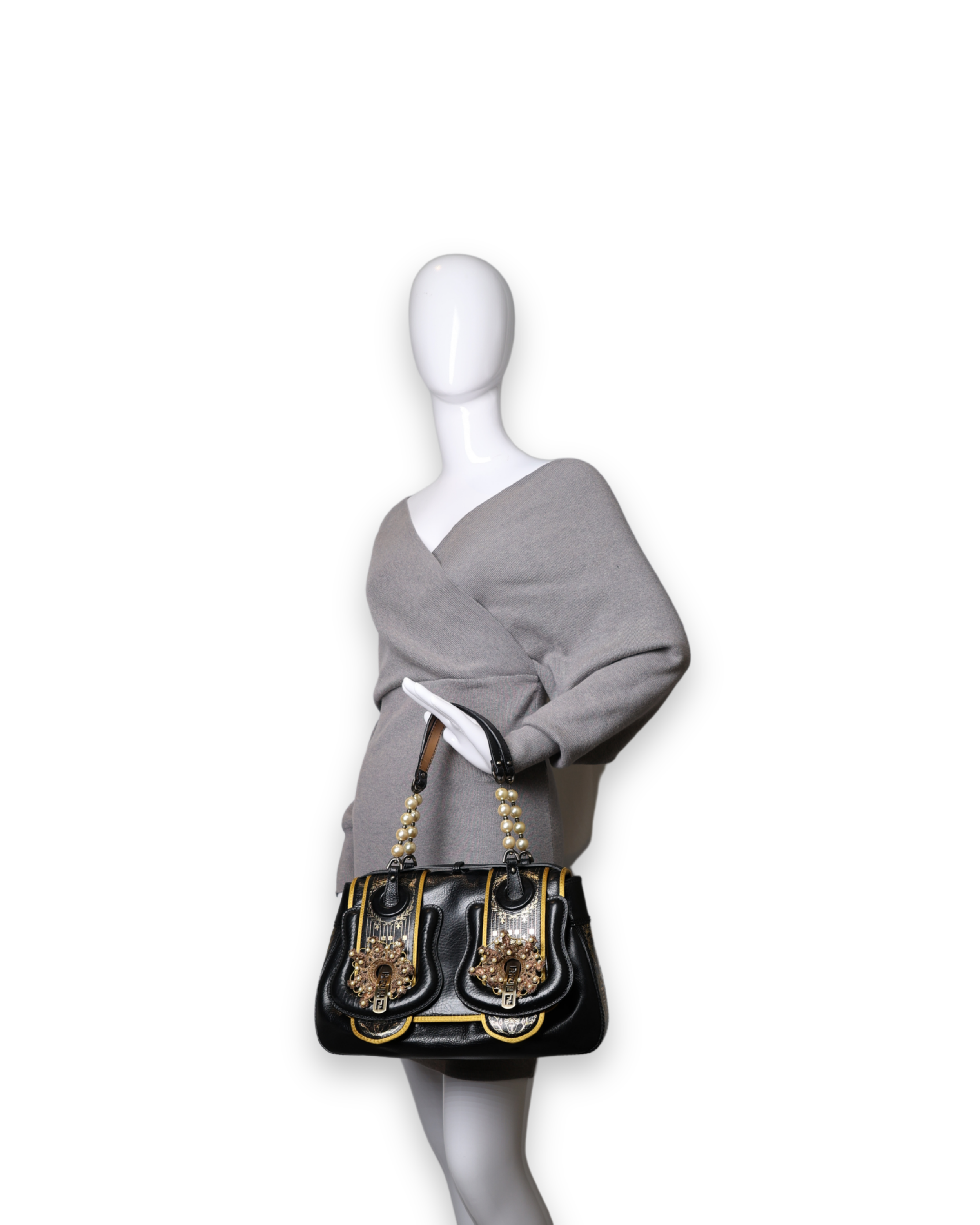 Fendi - Calfskin Embellished B Bag (Pre-Owned)