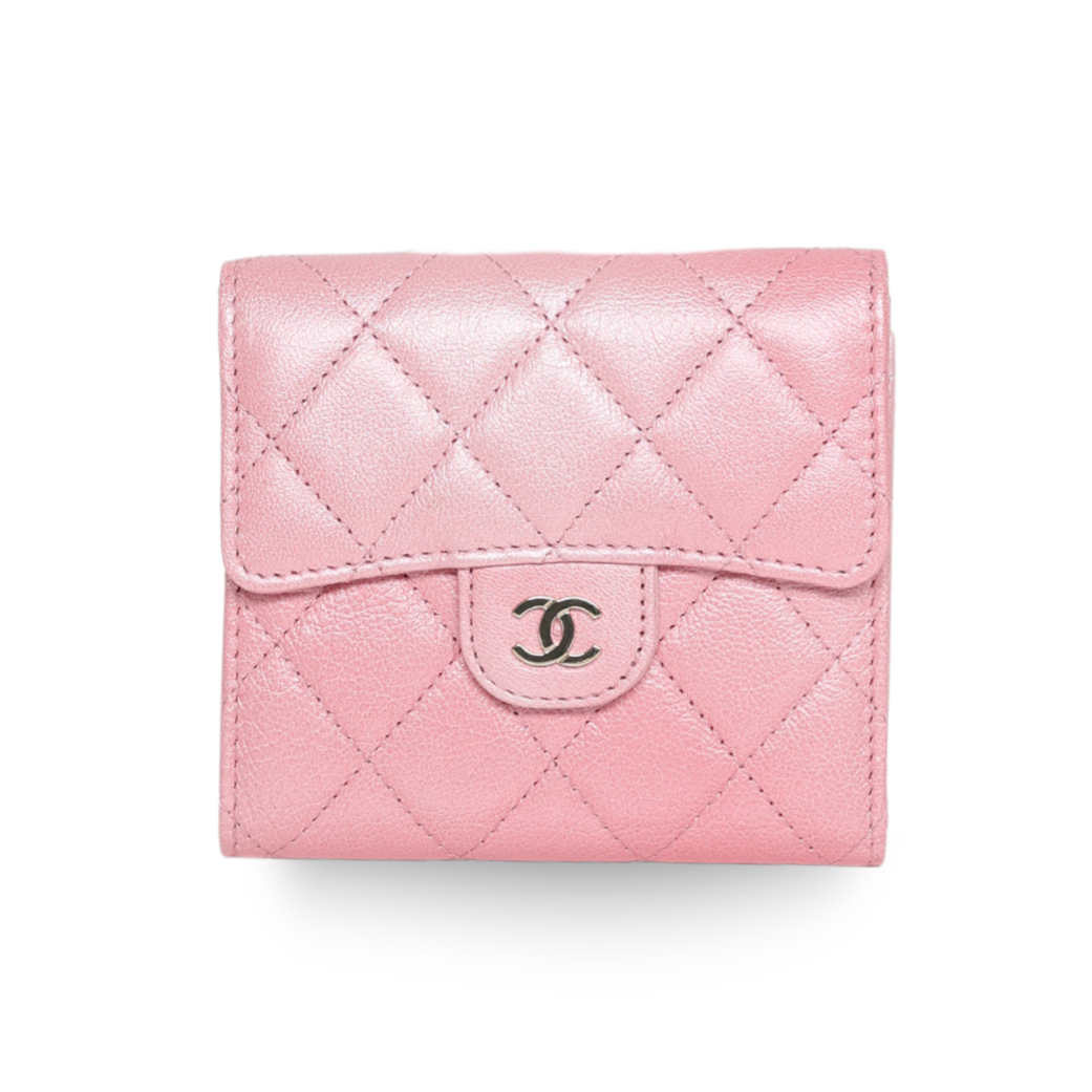 Chanel - Iridescent Caviar Flap Quilted Card Holder Wallet Pink (Pre-Owned)